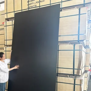 anti slip film faced plywood 3